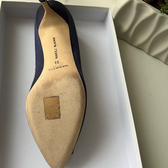 Authentic MANOLO BLAHNIK. Hangisi 50’ inch heel. - Picture 9 of 9